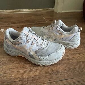 Asics Venture GEL women size 8